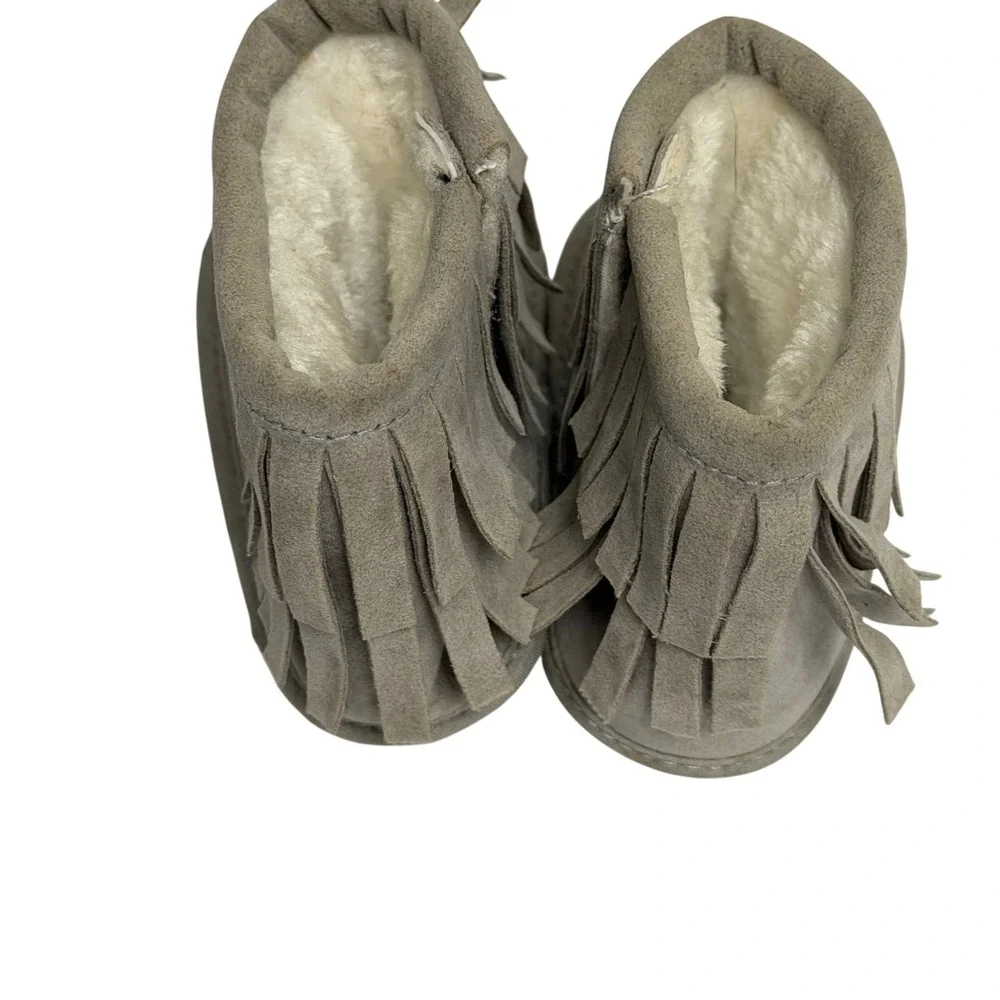 OshKosh B'gosh Tan Bow Booties & Romirus Grey Fringe Moccasins Baby Size 3